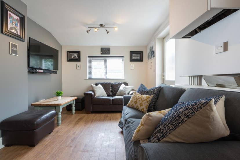 22 Glenroy Street - Image 20