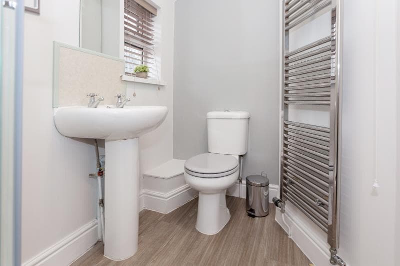 128 Inverness Place - Image 7