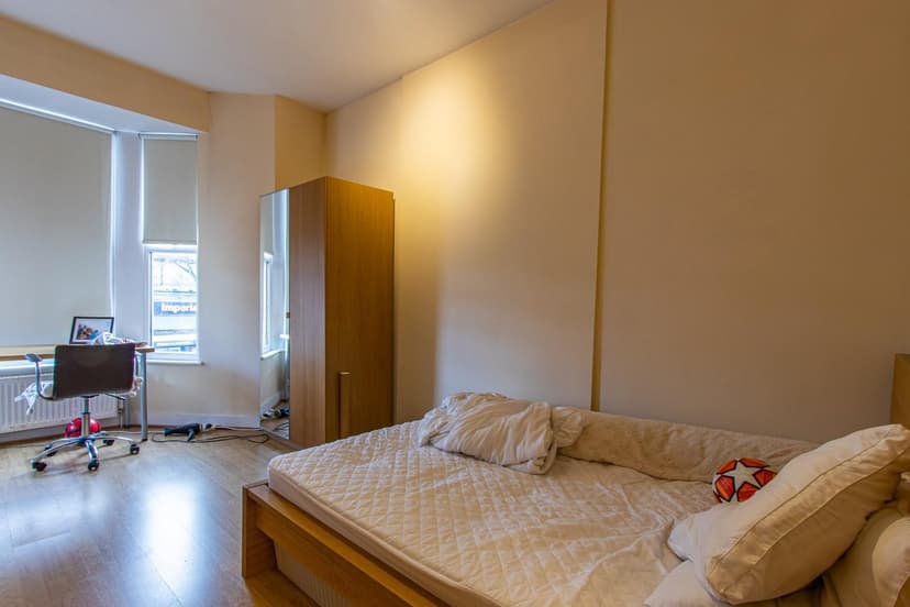 2, 191 Richmond Road - Image 11