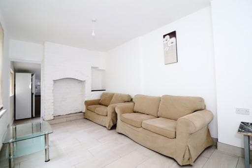 42 Mackintosh Place - Image 2