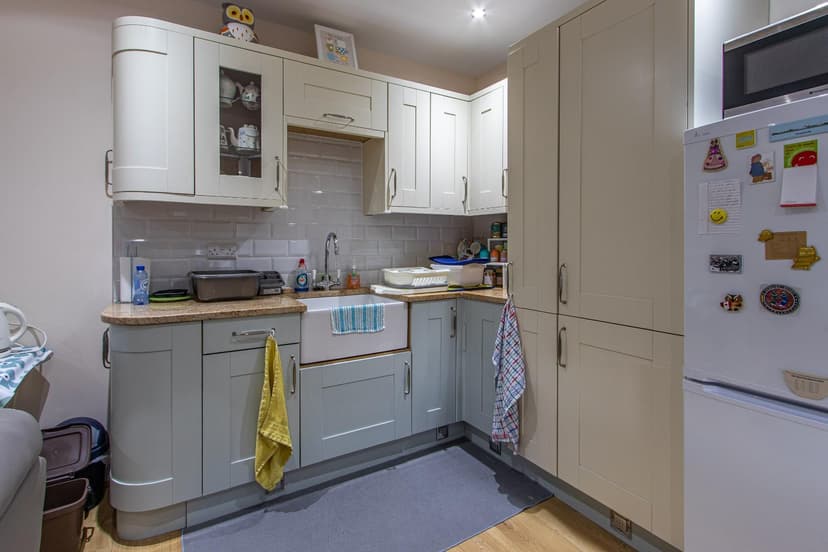 3, 274 North Road - Image 5