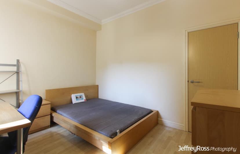 32 Harriet Street - Image 8