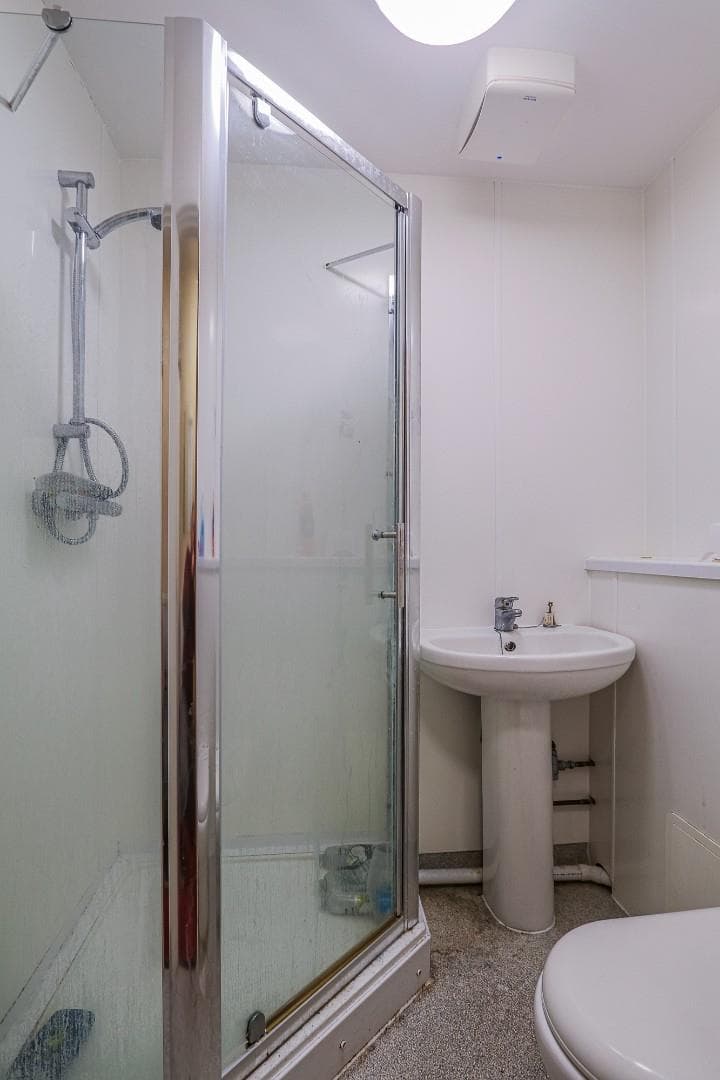 Room F04, St Paul, Newman Hall Colum Road - Image 12