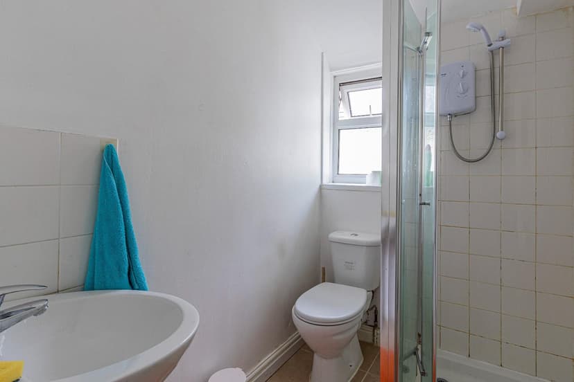 123 Moy Road - Image 10