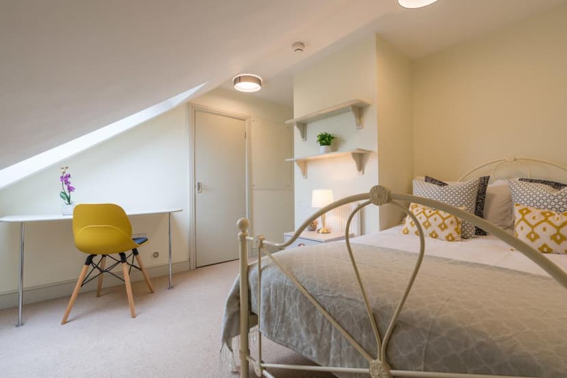 22 Glenroy Street - Image 12