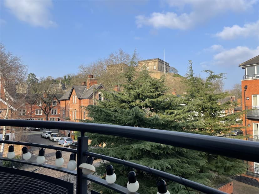 25 Park Wharf Haslam Street - Image 21