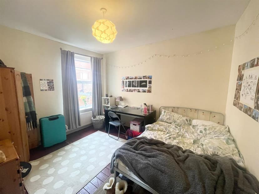 10 Teversal Avenue - Image 4