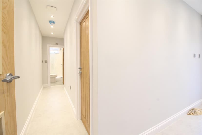 49 Fletcher Road - Image 10