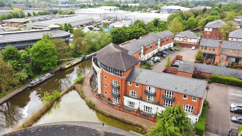 25 Park Wharf Haslam Street - Image 23