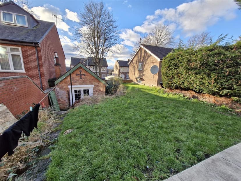 24 Rolleston Drive - Image 4