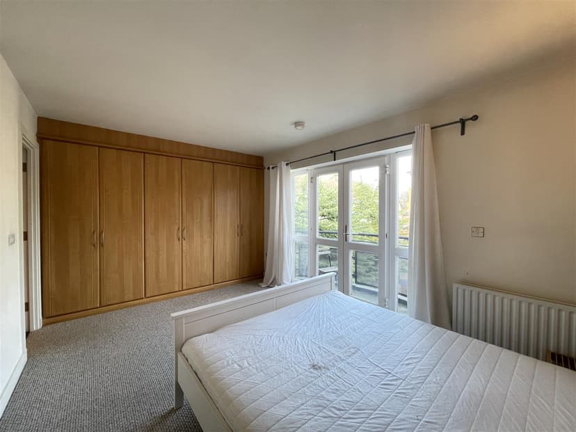 25 Park Wharf Haslam Street - Image 13