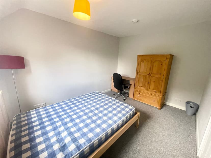 9 Park Ravine - Image 8