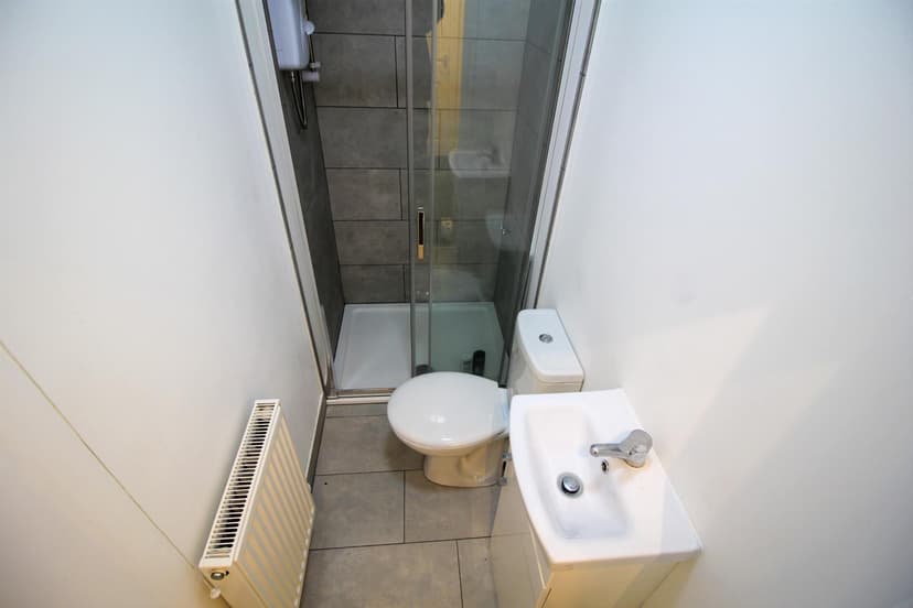 14 Fletcher Road - Image 13