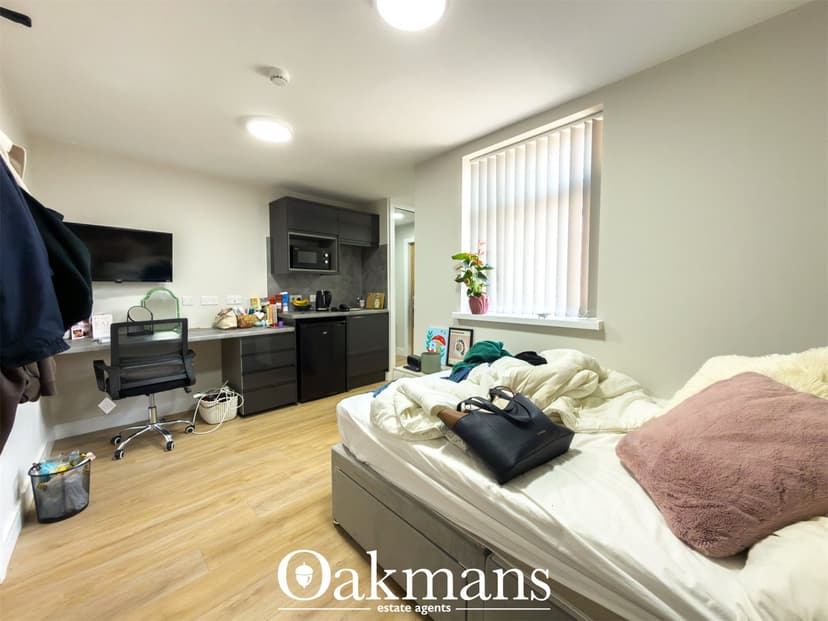 42, Alton Road - Image 16