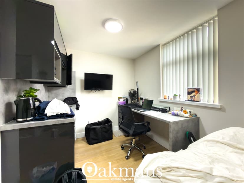 42, Alton Road - Image 10