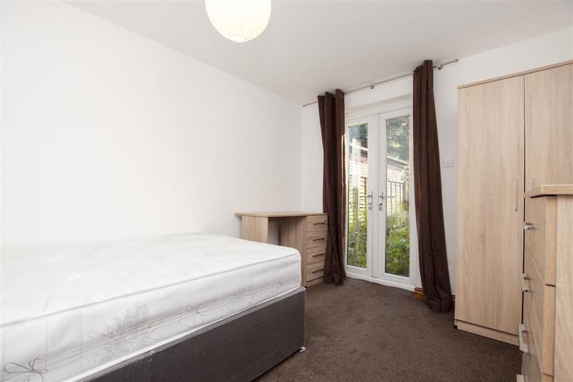 334, Tiverton Road - Image 15