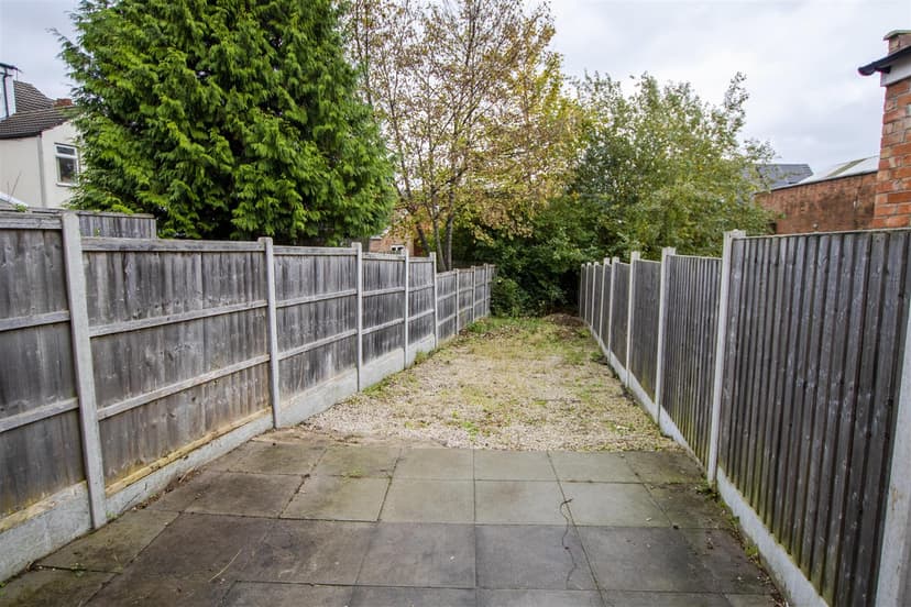 185, Tiverton Road - Image 1