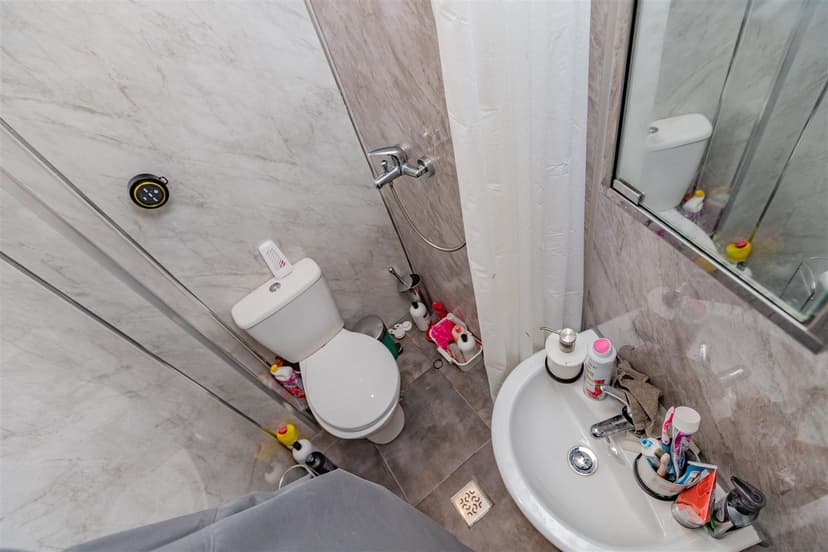 George Road - Image 1