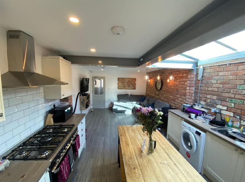 12, Daisy Road - Image 5