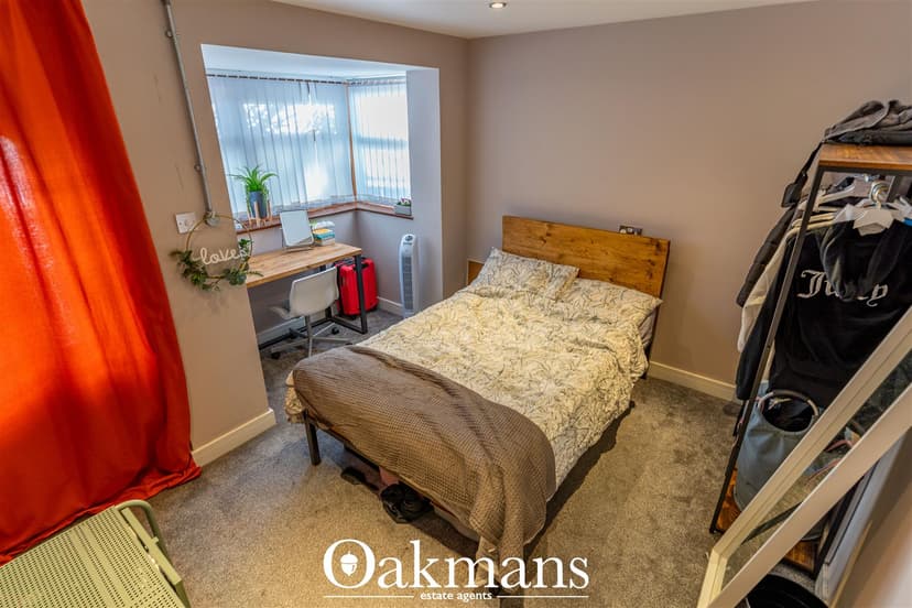 25A, Harold Road - Image 24