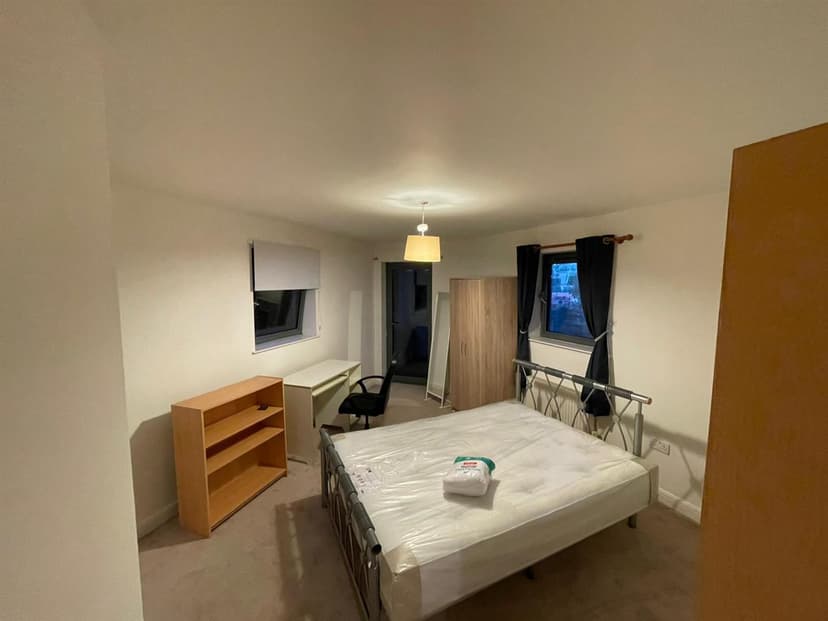 Apartment 5, Bournbrook Court, Bristol Road - Image 5