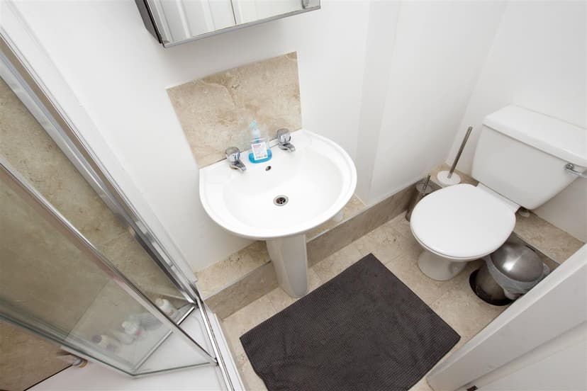 3a, Exeter Road - Image 5