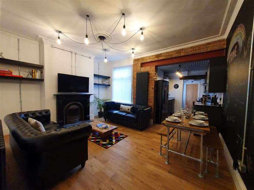 2, Eldon Road - Image 14