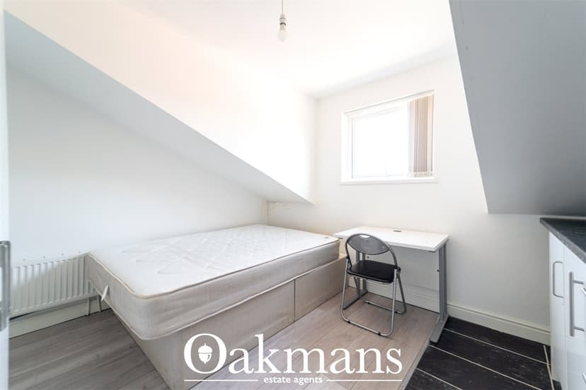 5, Croydon Road - Image 23