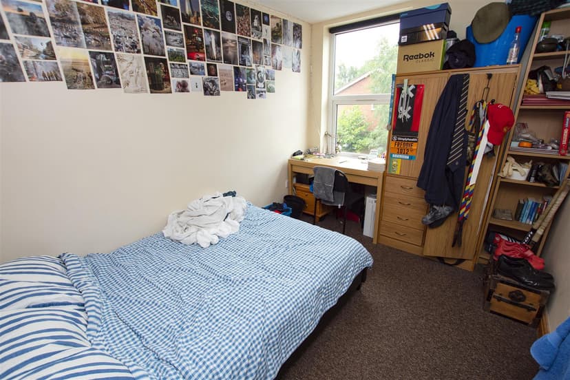 Heeley Road - Image 6