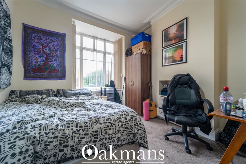 31, Mostyn Road - Image 8