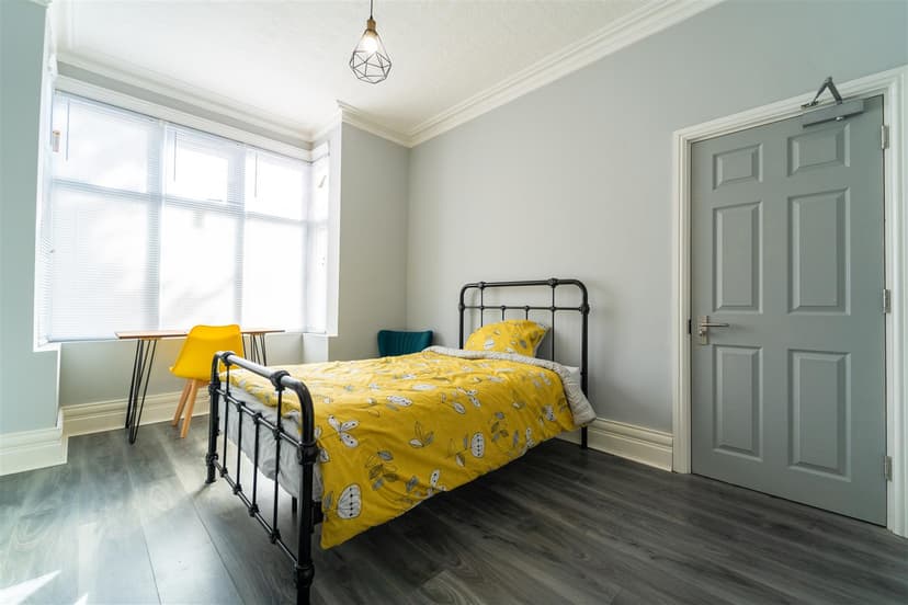 27, Cannon Hill Road - Image 10