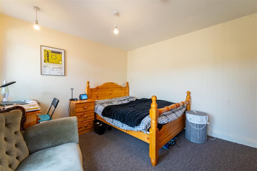 92, Alton Road - Image 20