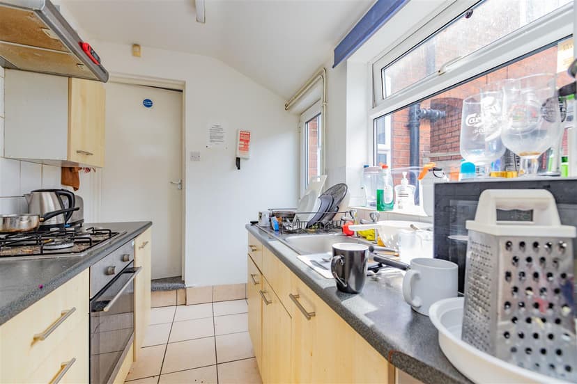 28, Dartmouth Road - Image 9