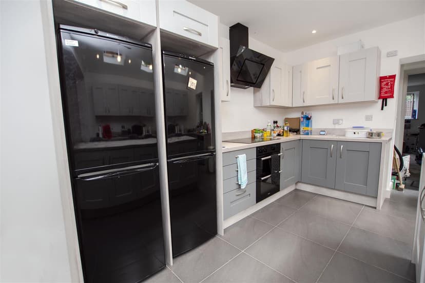 108, Raddlebarn Road - Image 12