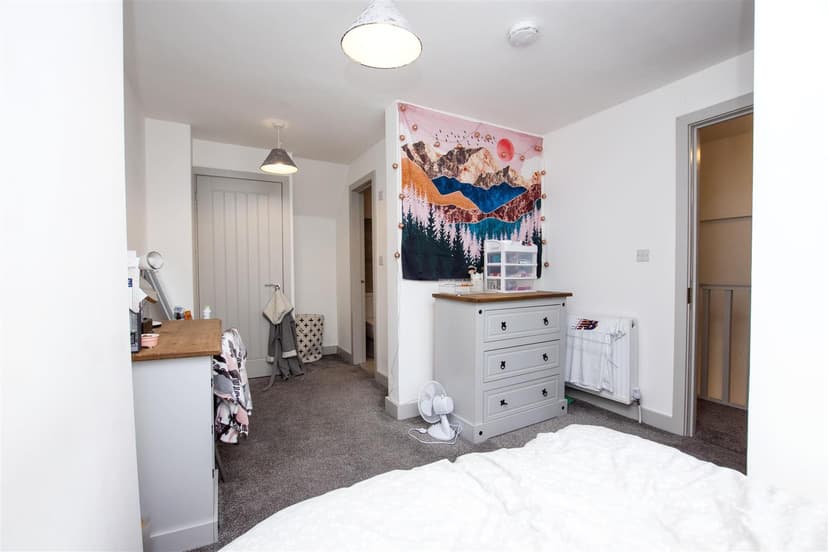 108, Raddlebarn Road - Image 6