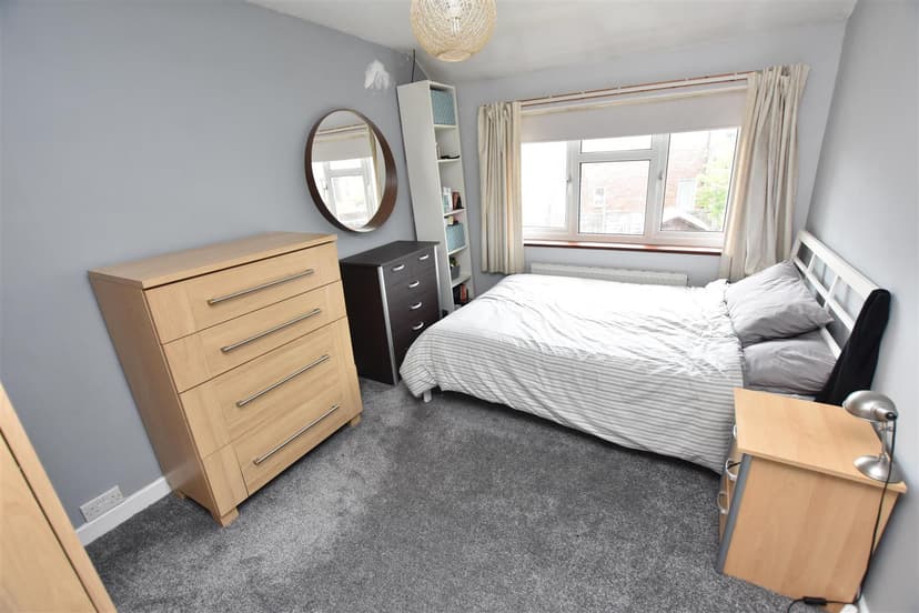 67, Frederick Road - Image 4