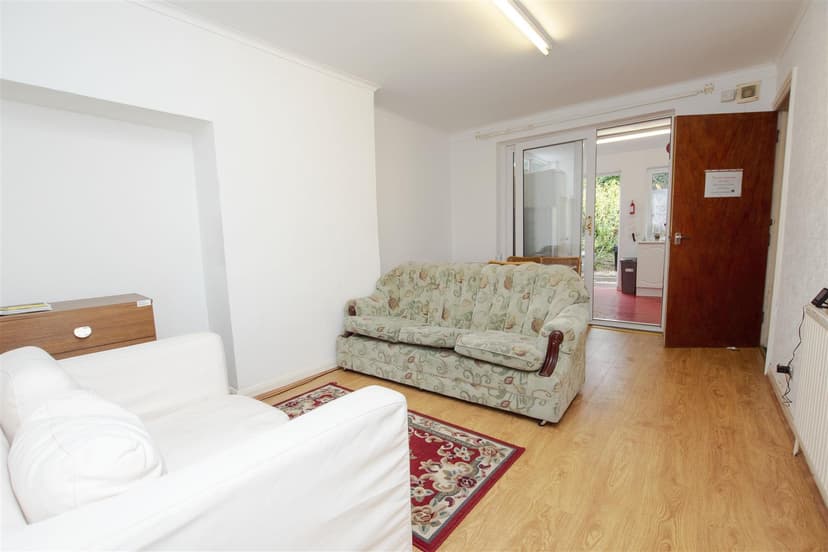 17, Quinton Road - Image 13