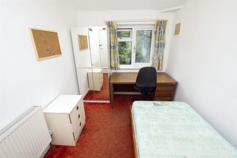 17, Quinton Road - Image 7