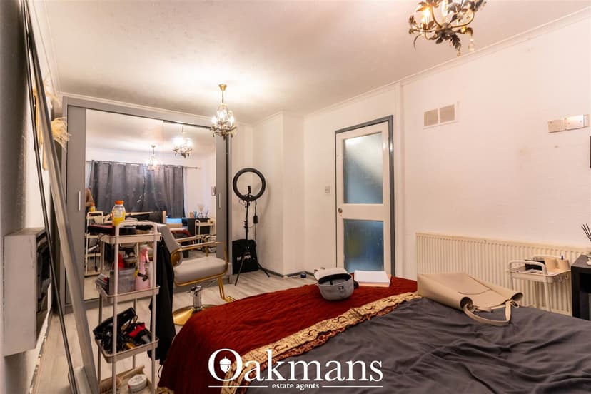 3, Beeston Close - Image 11