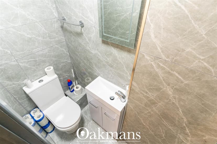 3, Beeston Close - Image 5