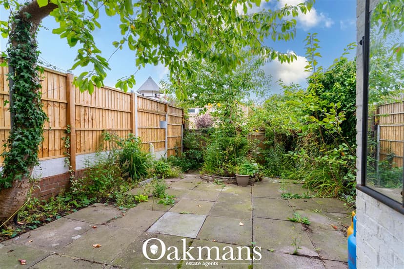 3, Beeston Close - Image 2