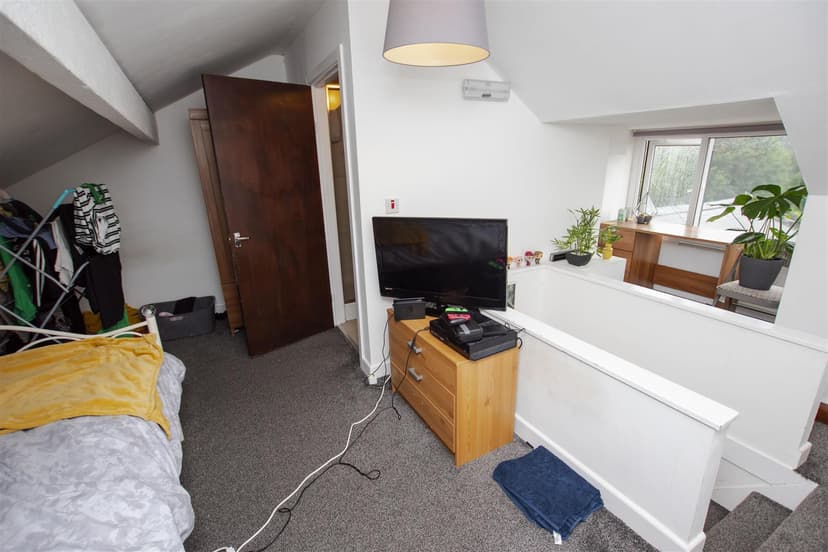 860, Pershore Road - Image 5