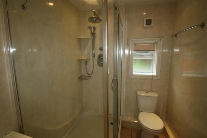 218, Heeley Road - Image 2