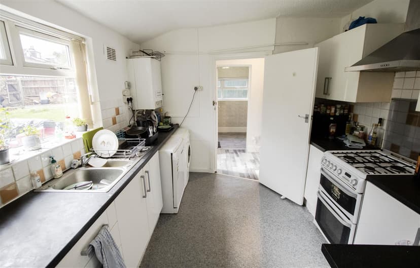 20, Bournbrook Road - Image 11