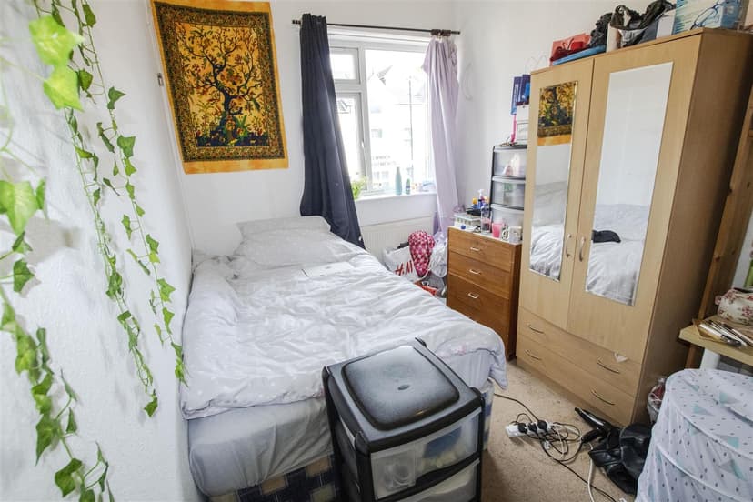 20, Bournbrook Road - Image 5