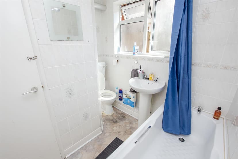 264, Dawlish Road - Image 1