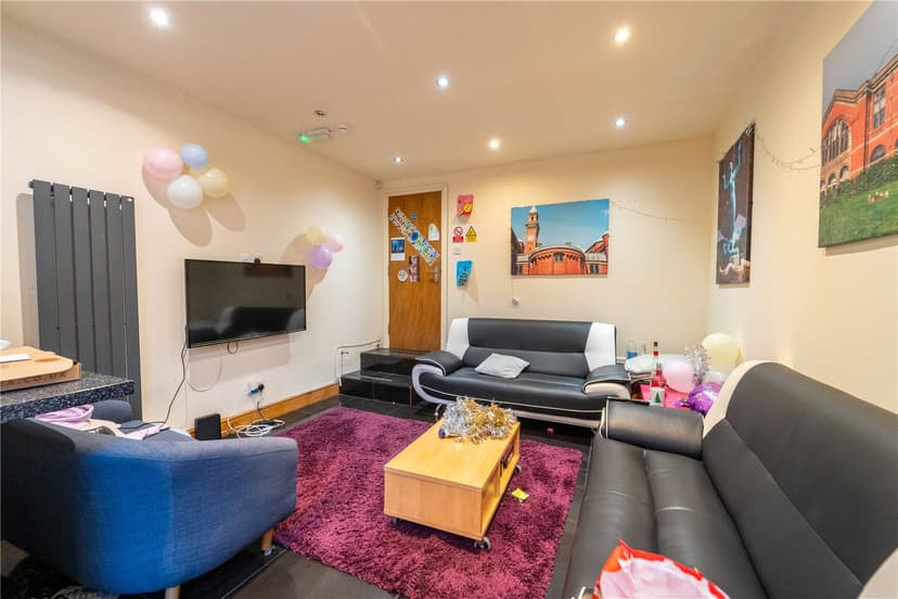 239, Heeley Road - Image 13