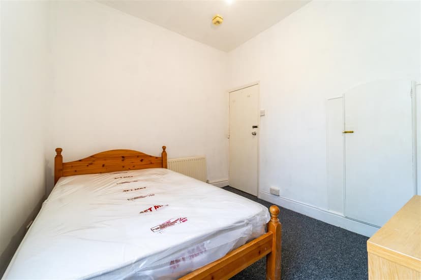 20, George Road - Image 24