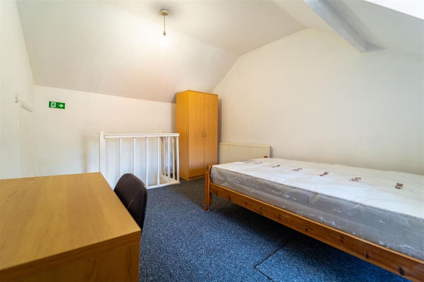 20, George Road - Image 17