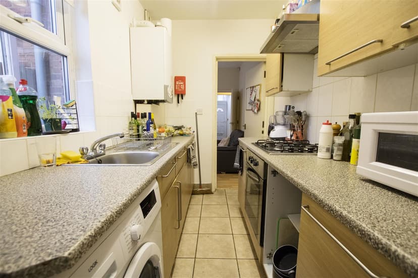 54, Gleave Road - Image 15